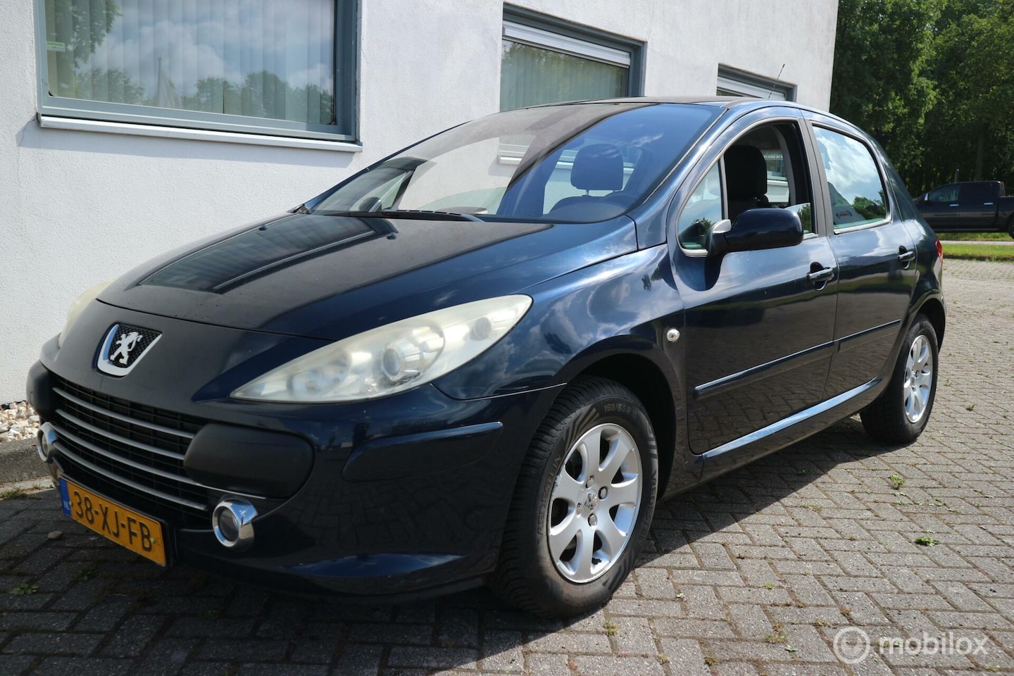 Peugeot 307 - 1.6 HDiF Premium 5-DRS/AIRCO-ECC/CRUISE-CONTROL - AutoWereld.nl