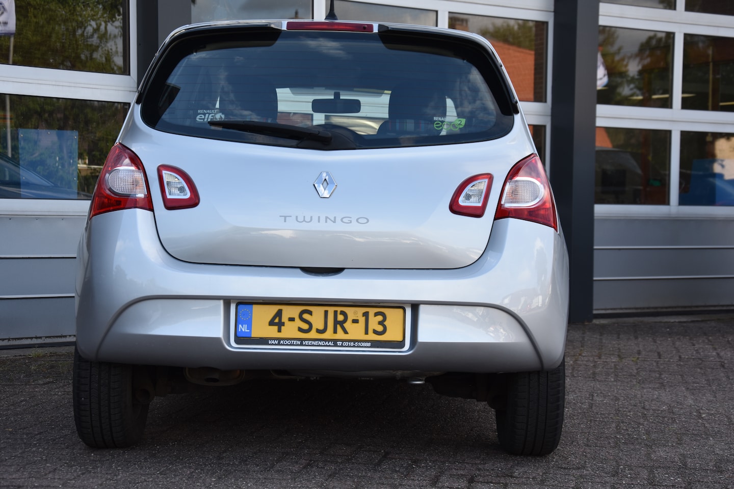 Renault Twingo - 1.2 16V Parisienne