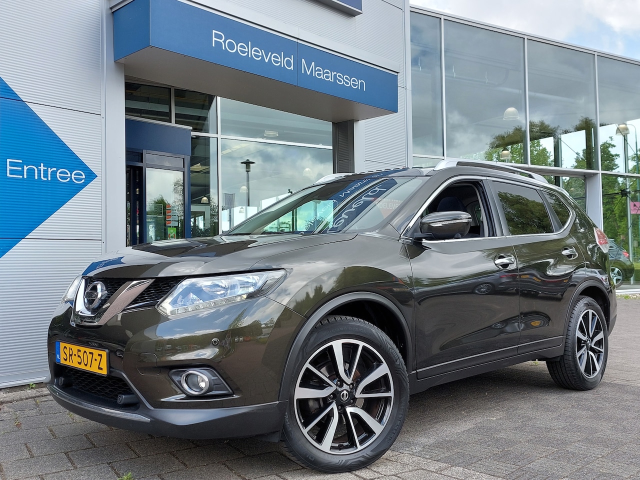 Nissan X-Trail - 1.6 DIG-T 163pk Connect Edition | Navi | Clima | Cruise | Panorama Schuifdak | Keyless | P - AutoWereld.nl