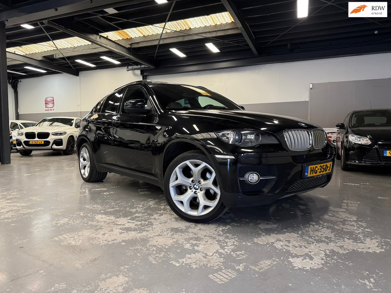 BMW X6 - XDrive40d High Executive *GEREVISEERDE MOTOR* Panodak Headup Navi - AutoWereld.nl