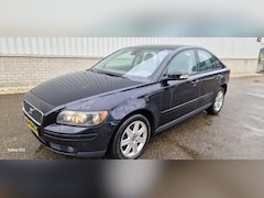 Volvo S40 - 1.8 Edition II MOTORSCHADE