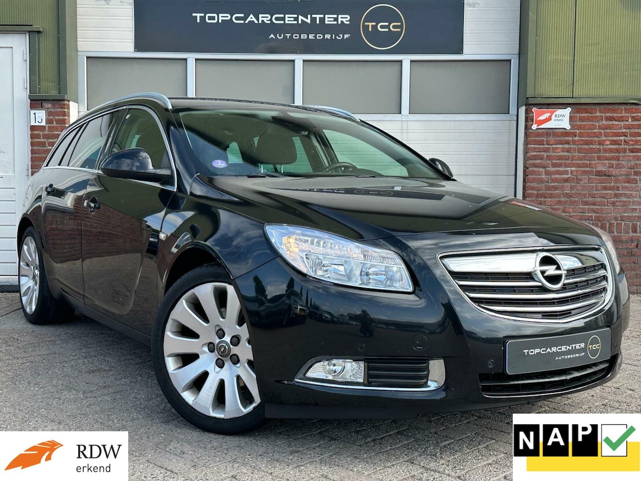 Opel Insignia Sports Tourer - 2.0 T E85 Cosmo 2.0 T E85 Cosmo - AutoWereld.nl