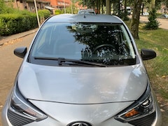 Toyota Aygo - 1.0 VVT-i x-fun met airco en Apple Car Play