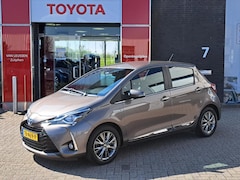 Toyota Yaris - 1.5 HYBRID ENERGY PLUS NAVI PARK-SENSOREN 16"LM-VELGEN CAMERA CRUISE LED HALF-LEDER