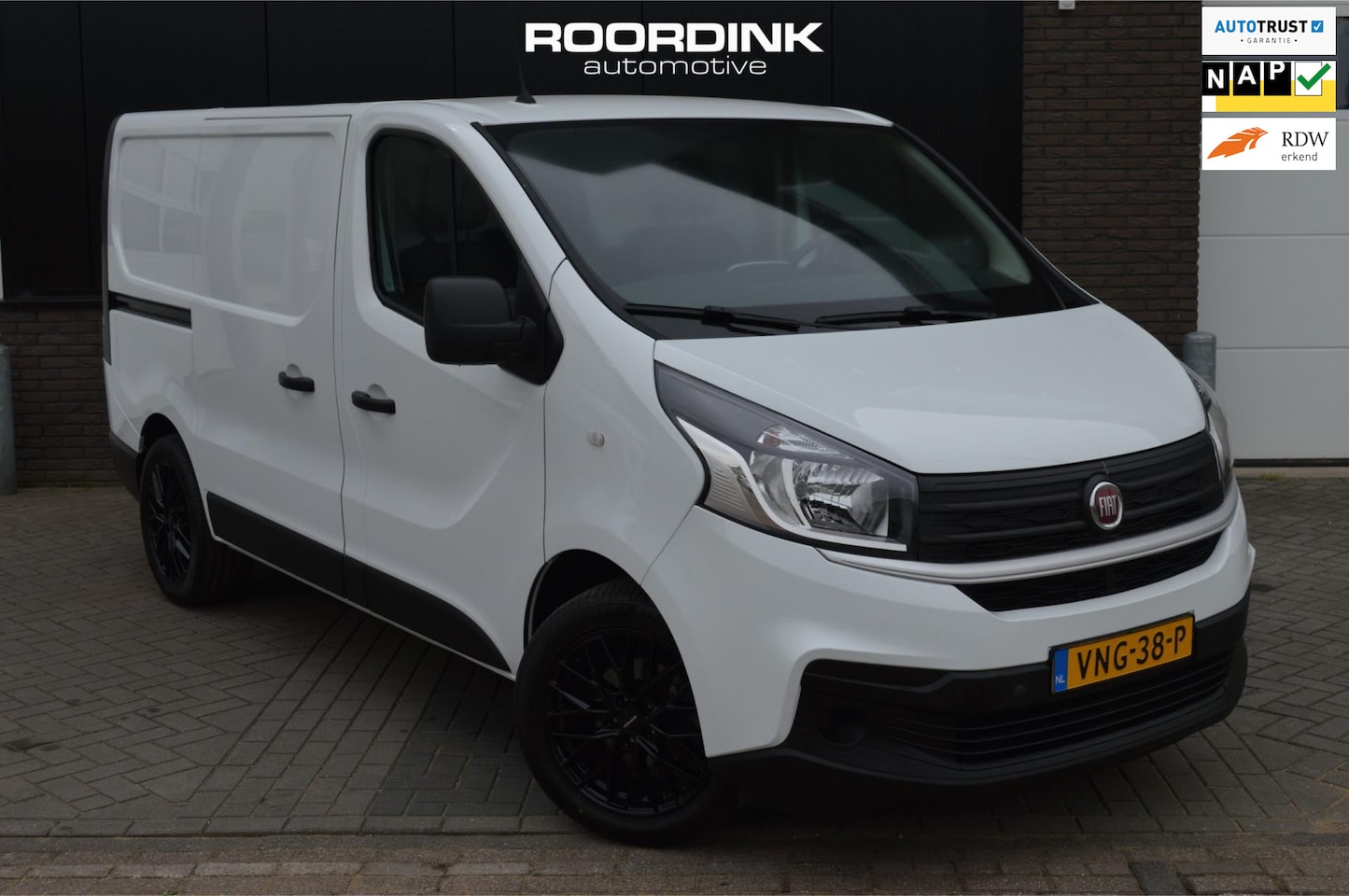 Fiat Talento - 2.0 MultiJet L1H1| 1ste eig| Cruise|NAVI| Bluetooth| Trekhaak| - AutoWereld.nl