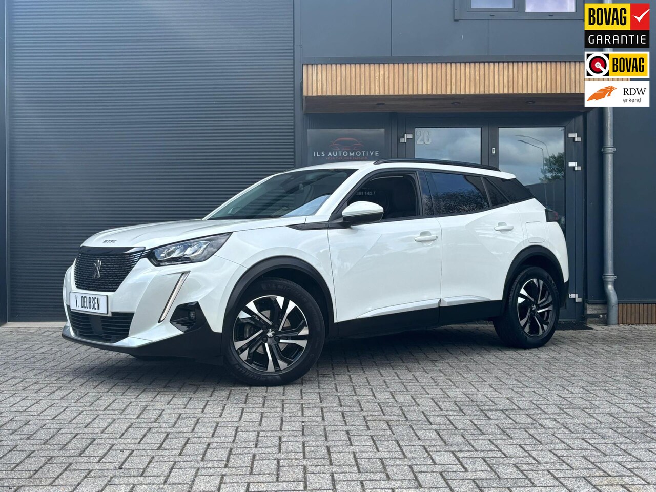 Peugeot 2008 - 1.2 PureTech Allure Pack 1.2 PureTech Allure Pack - AutoWereld.nl
