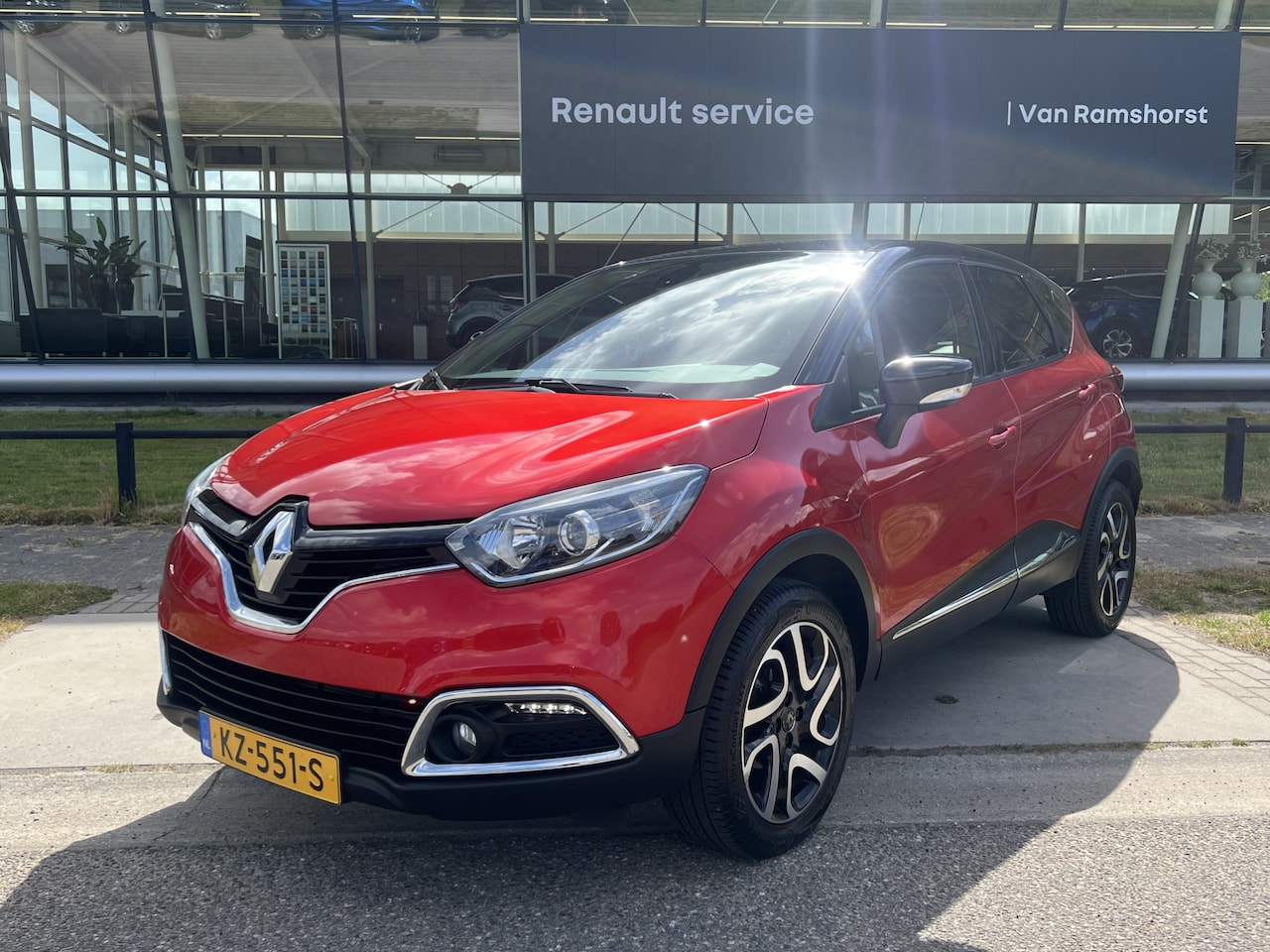 Renault Captur - 0.9 TCe Dynamique / Trekhaak / Keyless / Climate / Cruise / DAB / - AutoWereld.nl