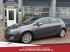 Opel Astra - 1.6 Turbo Cosmo Schuifdak, Navi, Pdc, Cruise Bj 2010 180PK
