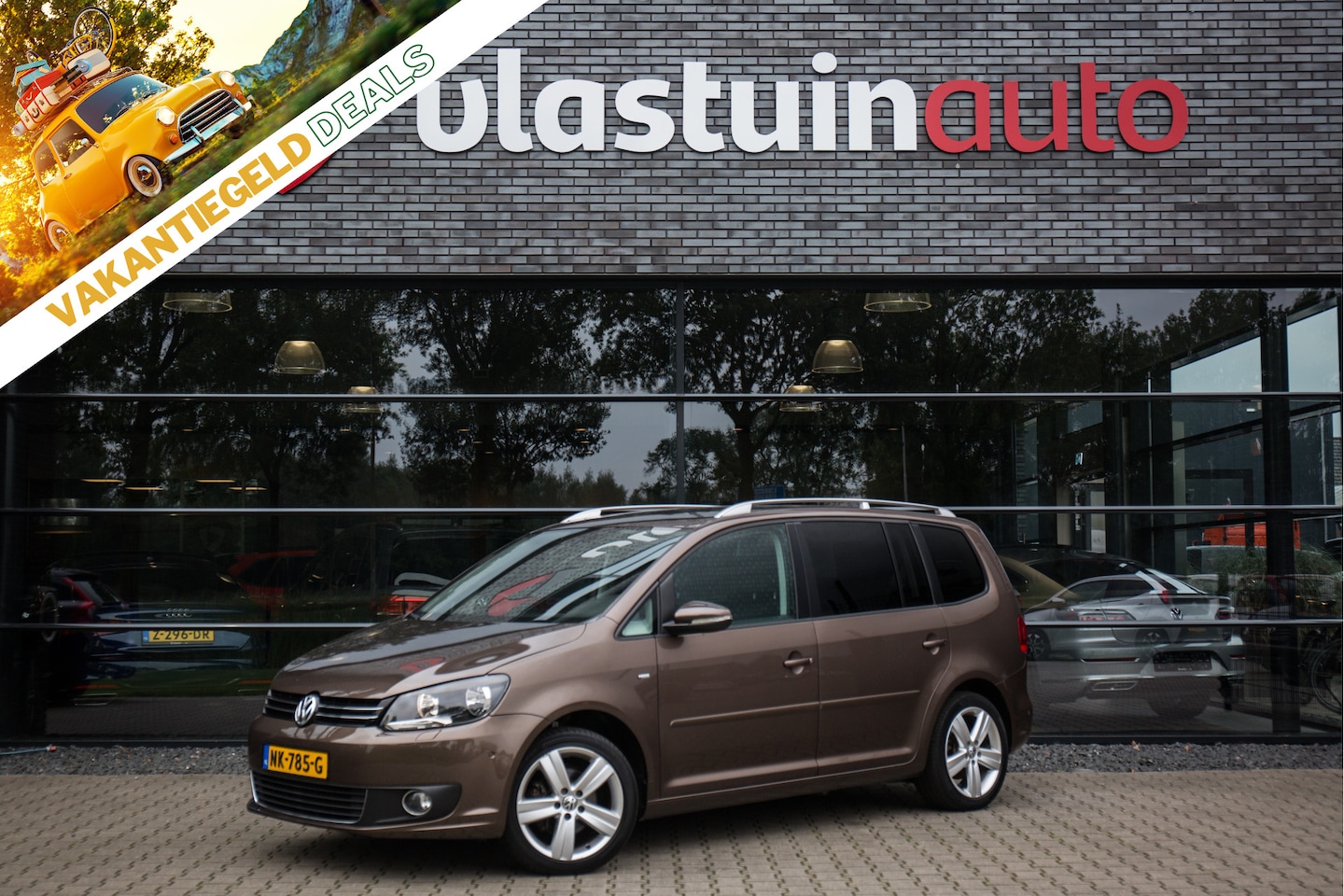 Volkswagen Touran - 1.2 TSI Comfortline BlueMotion 7p. 1.2 TSI Comfortline BlueMotion 7p. , Pano, Trekhaak, PDC - AutoWereld.nl
