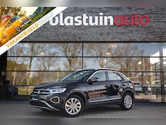 Volkswagen T-Roc - 1.5 TSI Style , Adap. cruise, Carplay, Stuur/stoelverwarming,