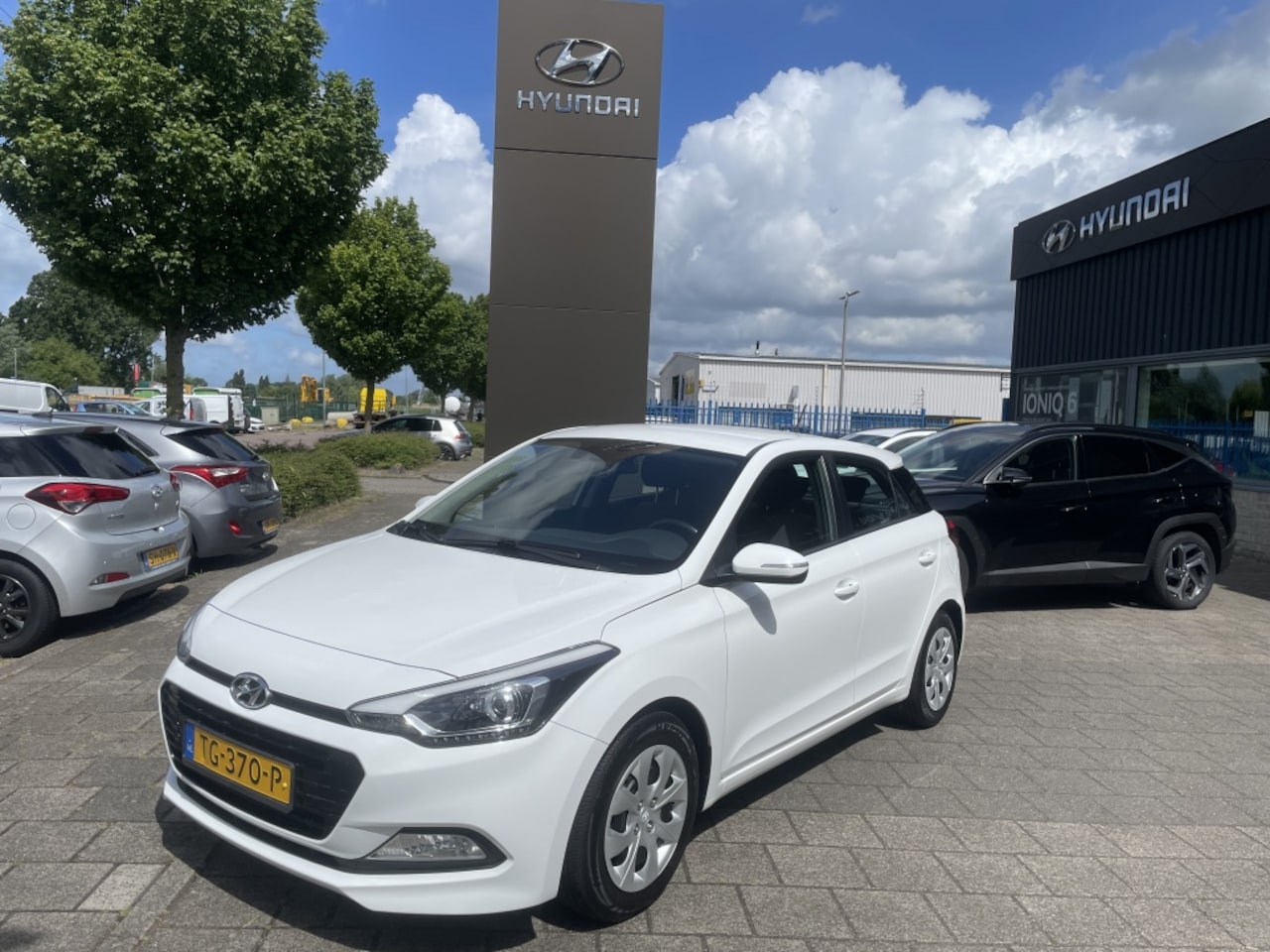 Hyundai i20 - 1.0 T-GDI Comfort Trekhaak*RIJKLAARPRIJS* - AutoWereld.nl