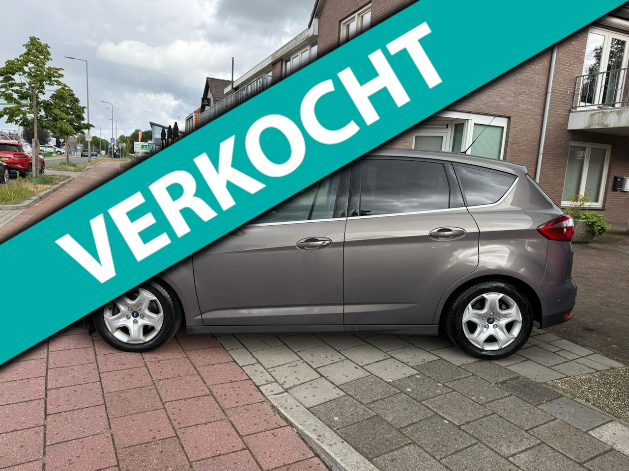 Ford C-Max - 1.6 EcoBoost Titanium 150PK Elekpakket,Climatectr,Stoelver 82759 km - AutoWereld.nl