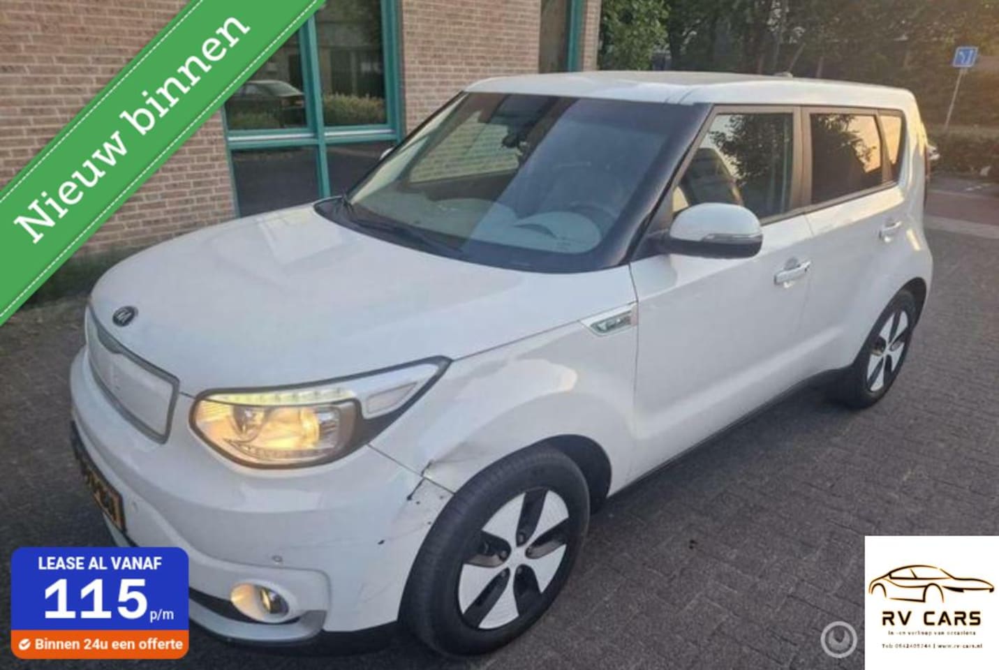 Kia e-Soul - EV ExecutiveLine 27 kWh lichte schade - AutoWereld.nl