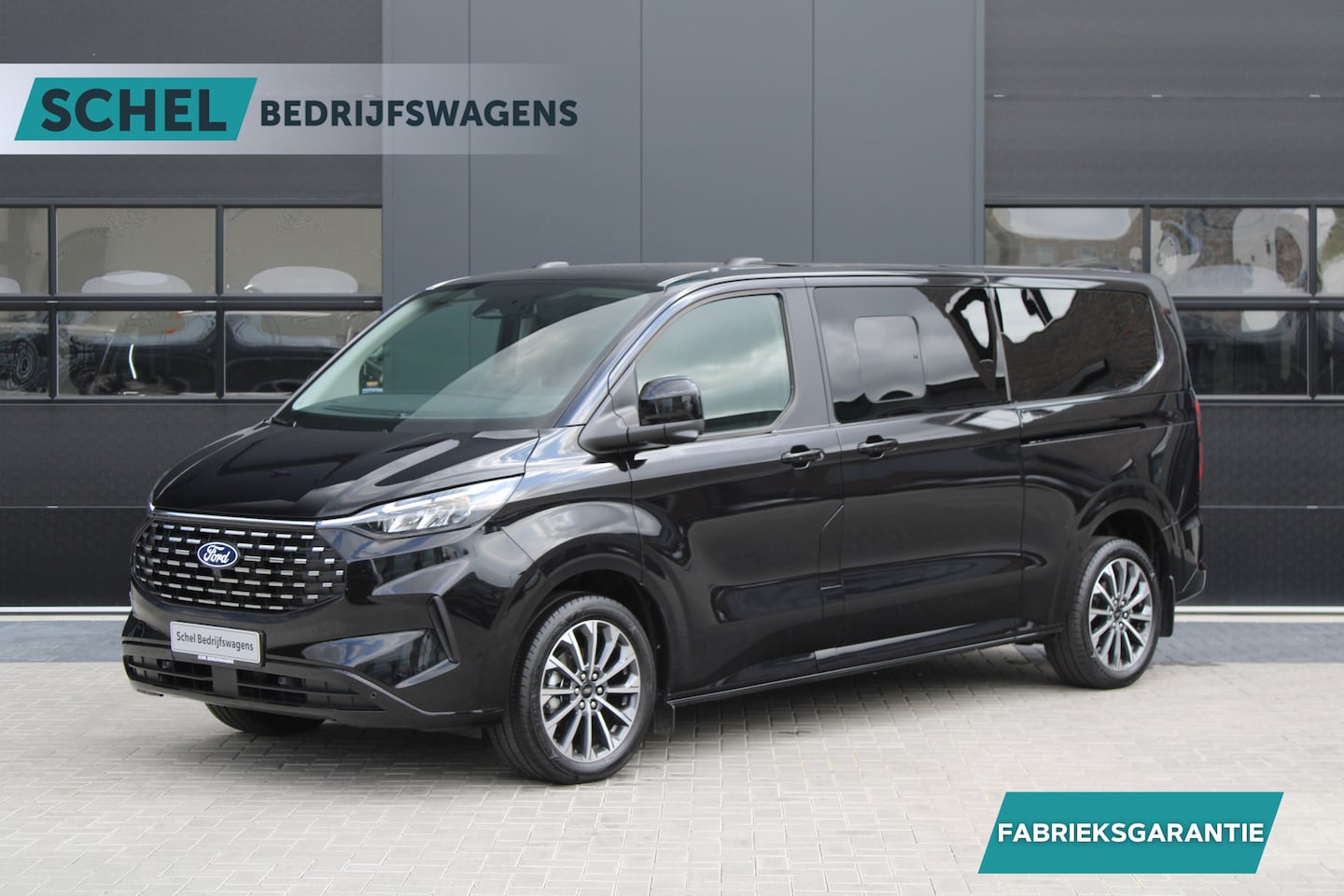 Ford Tourneo Connect - Custom 320 2.0 TDCI L2H1 Titanium X DC 170pk - Adaptive Cruise - LED - Blind Spot - Leder - AutoWereld.nl