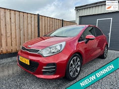 Kia Rio - 1.2 CVVT ExecutiveLine Climate | Camera | PDC | NAVIGATIE