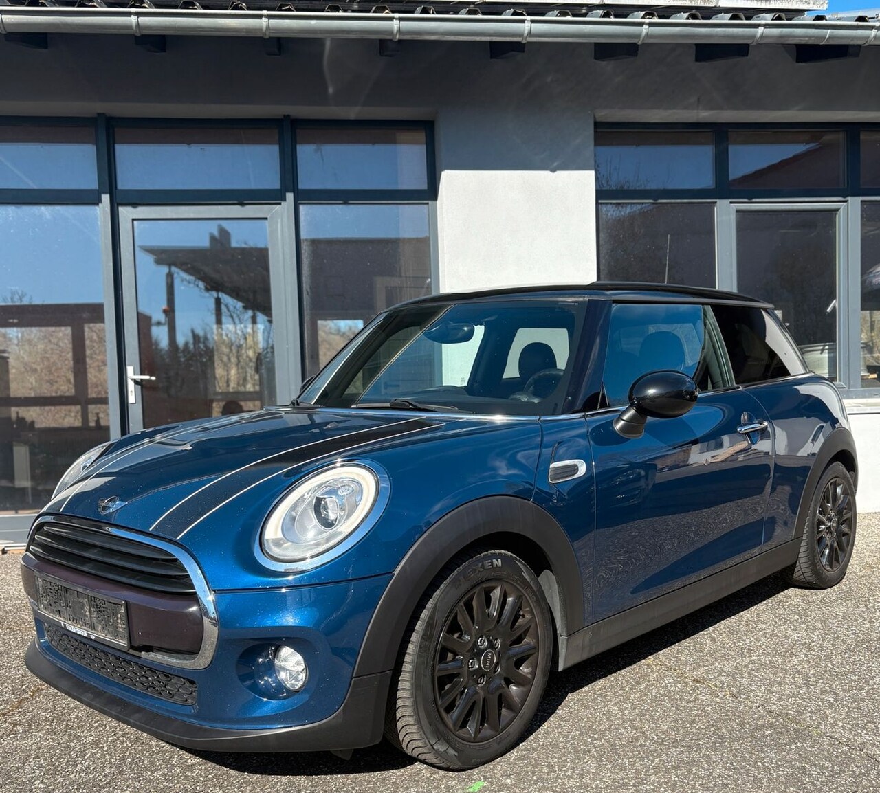 MINI Cooper - Mini 1.5 Pepper. Multimedia,LED,stoelverw. Zeer mooi !! - AutoWereld.nl