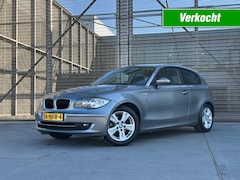 BMW 1-serie - 116I BUSINESS LINE AIRCO/NAVI/LM VELGEN