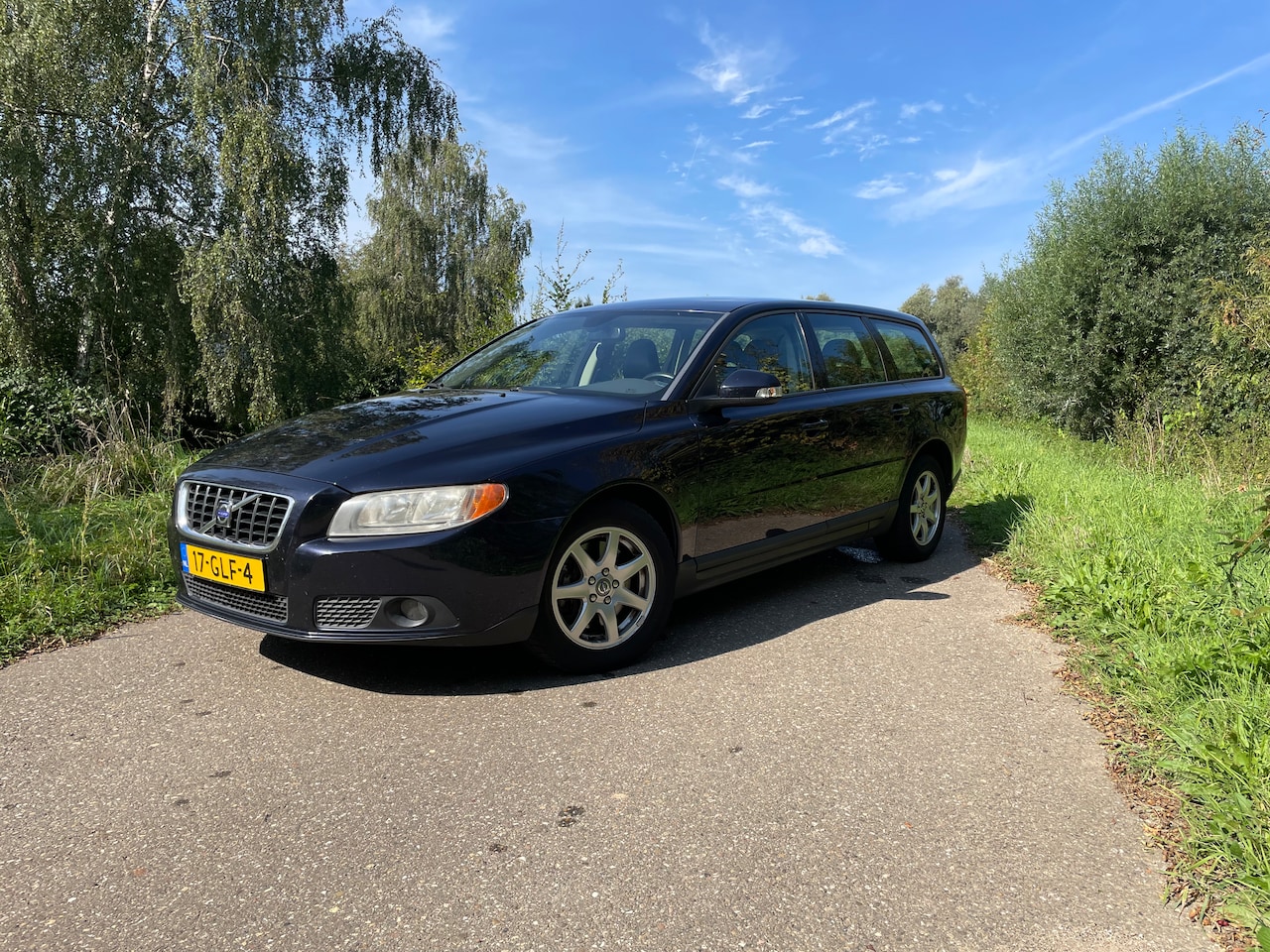 Volvo V70 - 2.5T Kinetic - AutoWereld.nl