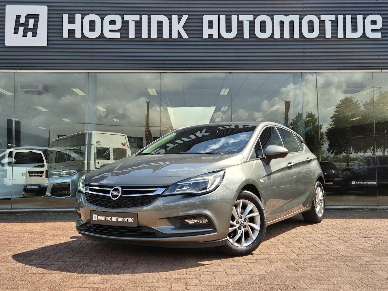 Opel Astra - 1.0 Business Executive | Camera | Cruise | Navi - AutoWereld.nl