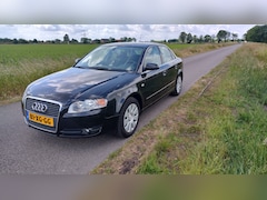 Audi A4 Limousine - 2.0 Advance Sedan