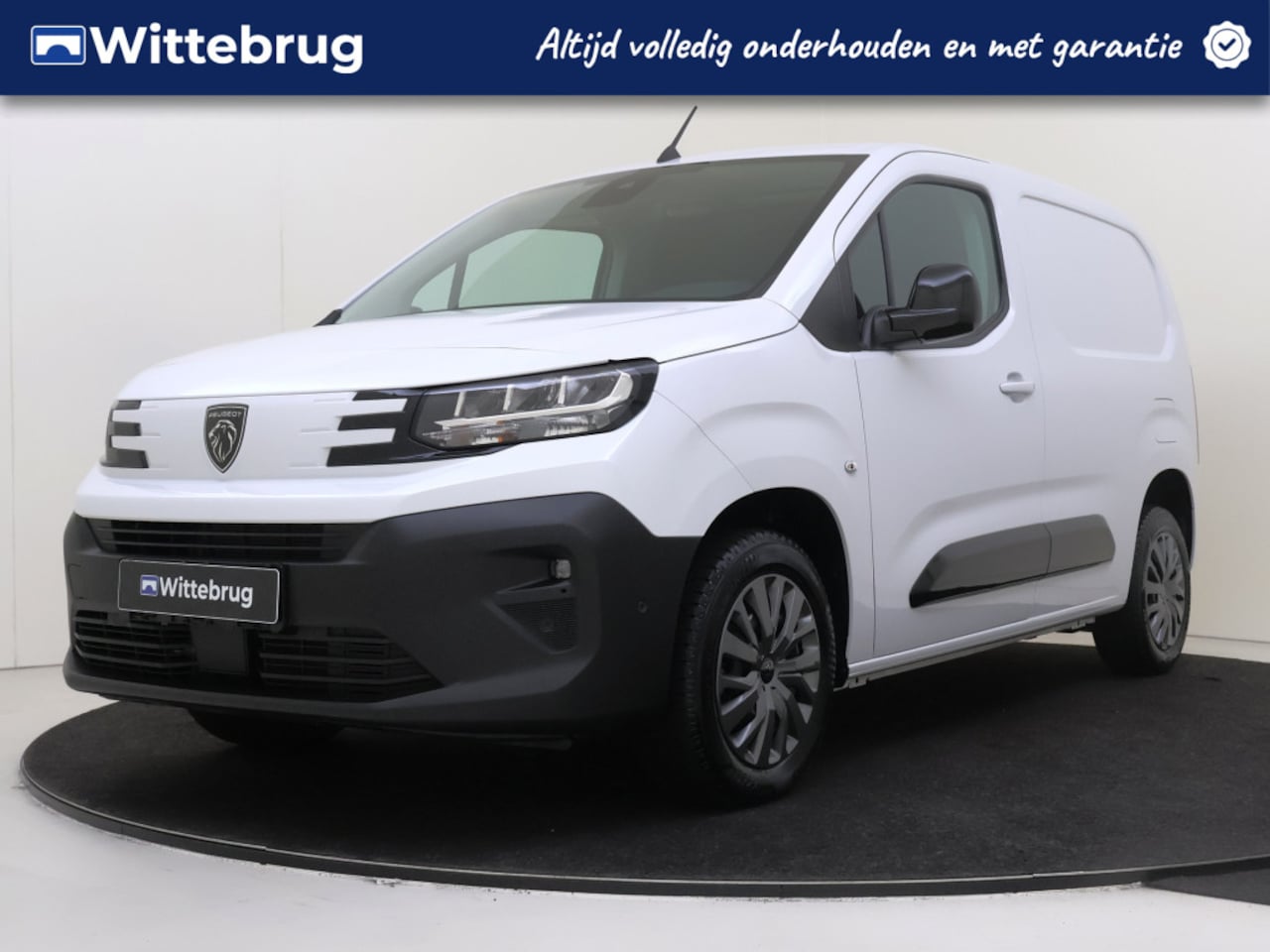 Peugeot Partner - 1.5 BlueHDi 130 EAT8 S&S L1 AUTOMAAT | Camera | Betimmering | Navigatie + TREKHAAK !!! 3 z - AutoWereld.nl
