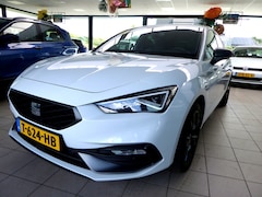 Seat Leon - 1.4 TSI PHEV FR 1/2 Leder/Navi-Cam/LMV/Led