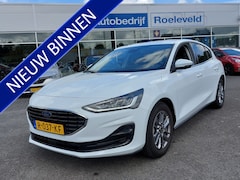 Ford Focus - 1.0 EcoBoost 125pk Hybrid Titanium X | Navi | Apple Carplay + Android Auto | Clima | Cruis