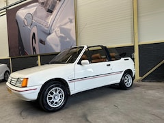 Peugeot 205 - 1.1i CJ Cabrio|NAP| APK 2027||VOITURE JOLIE