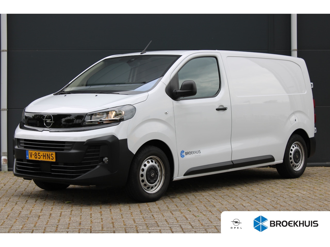 Opel Vivaro - 2.0 Diesel 145 L2 / Navigatie / Trekhaak / Camera / Parkeersensoren / Carplay / DAB / - AutoWereld.nl