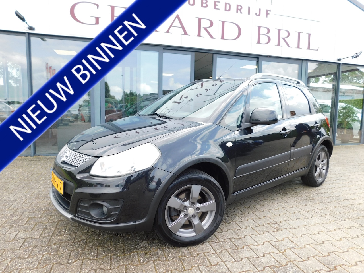 Suzuki SX4 - 1.6 Limited 1.6 Limited, Keyless, Ecc, Trekhaak - AutoWereld.nl