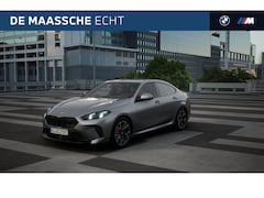 BMW 2-serie Gran Coupé - 220i xDrive M Sport Automaat / Panoramadak / Sportstoelen / M Adaptief onderstel / Comfort