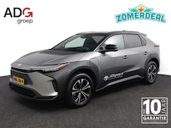 Toyota bZ4X - Dynamic 71 kWh Bi-Tone + Panoramisch dak