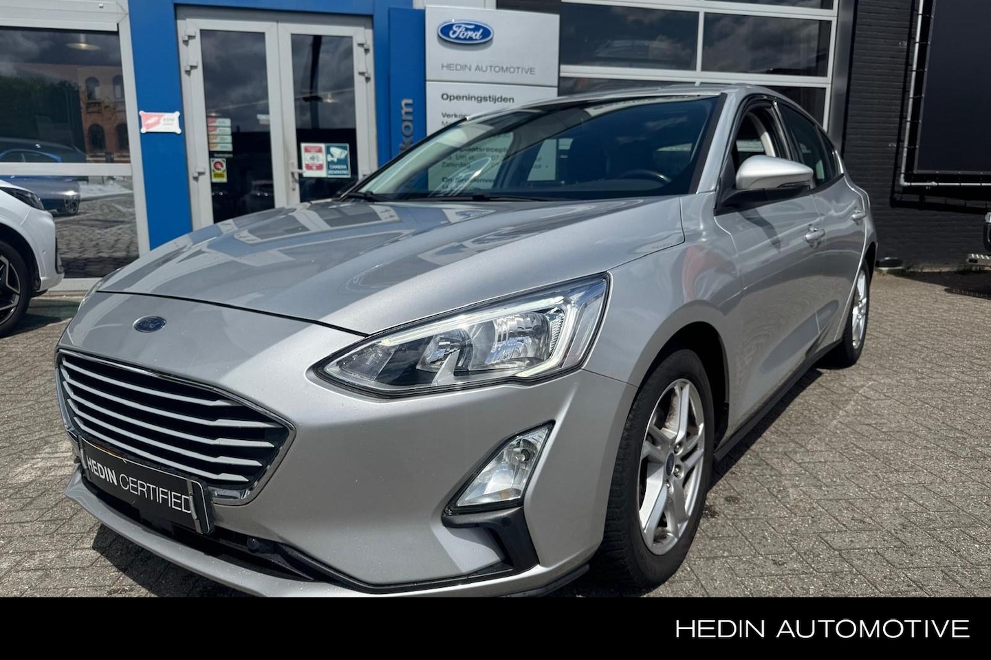 Ford Focus - 1.0 EcoBoost Trend Edition Business | Trekhaak | Keyless Entry | Lane Assist - AutoWereld.nl