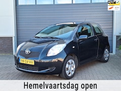 Toyota Yaris - | 1.3 VVTi Terra | Lage kilometerstand |