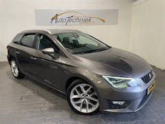 Seat Leon ST - 1.4 TSI FR *18Inch*Navi*PDC*Trekhaak*HISTORIE