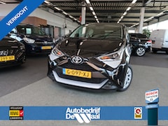 Toyota Aygo - 1.0 VVT-i X-Play 5-drs. CAMERA/CARPLAY/AIRCO/LIMITER