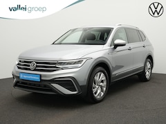 Volkswagen Tiguan Allspace - Life Business 7 pers. 1.5 TSI 150 pk DSG | 7-persoons | Trekhaak | Stoelverwarming | Navi