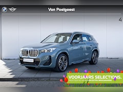 BMW iX1 - xDrive30 M-Sport Stuurwielrand Verwarming / Adaptief Onderstel / Comfort Acces / Binnen &