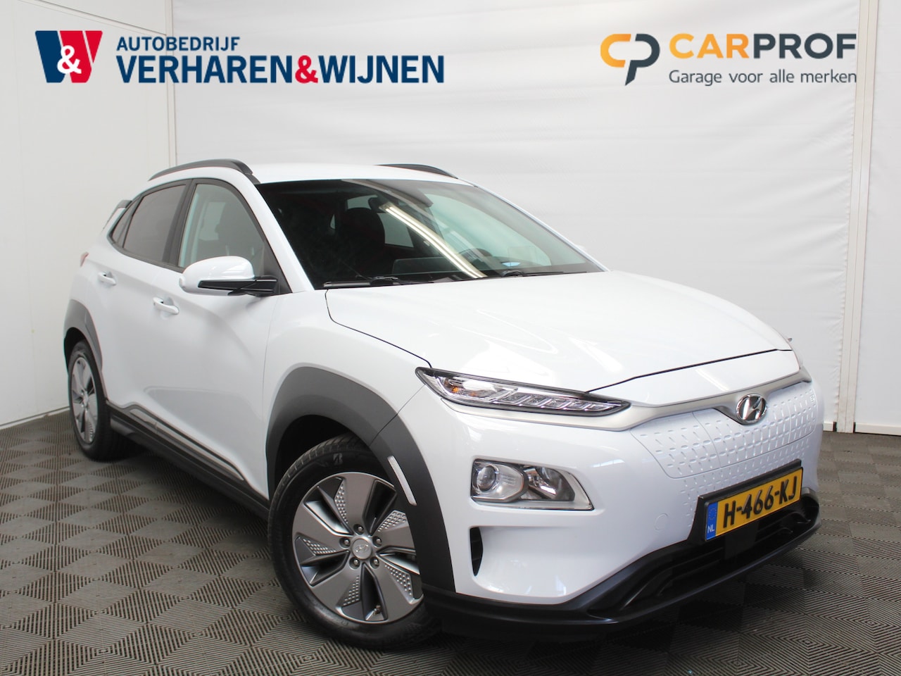 Hyundai Kona Electric - EV Fashion 64 kWh CARPLAY | LED | CAMERA | DAB | NAVI | ADAPCRUISE | HEAD-UP - AutoWereld.nl