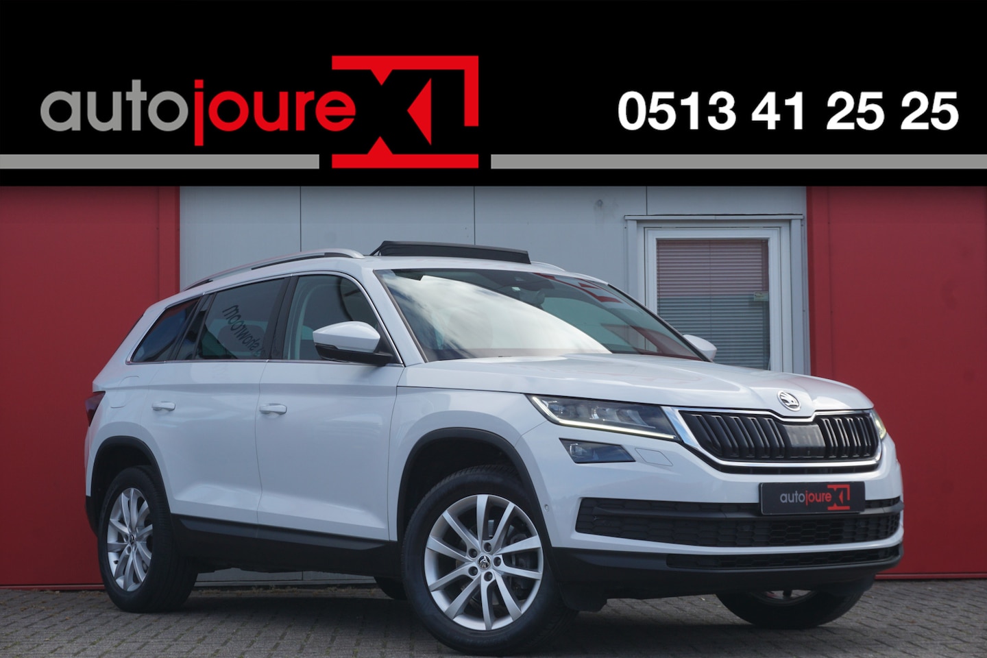 Skoda Kodiaq - 2.0 TDI Style Business | Panoramadak | Trekhaak | ACC | 360° Camera | Navigatie | Originee - AutoWereld.nl