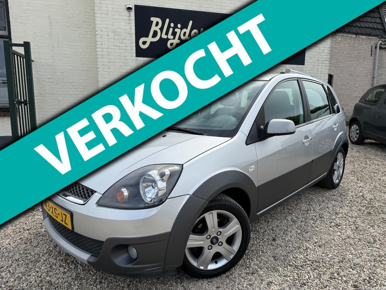Ford Fiesta - 1.4-16V Crossroad CROSS | 1e Eigenaar | Airco | LM | 5Deurs - AutoWereld.nl