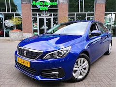 Peugeot 308 SW - 1.2 PureTech Allure Trekhaak - Navigatie - Climatronic - Nieuwe distr.riem
