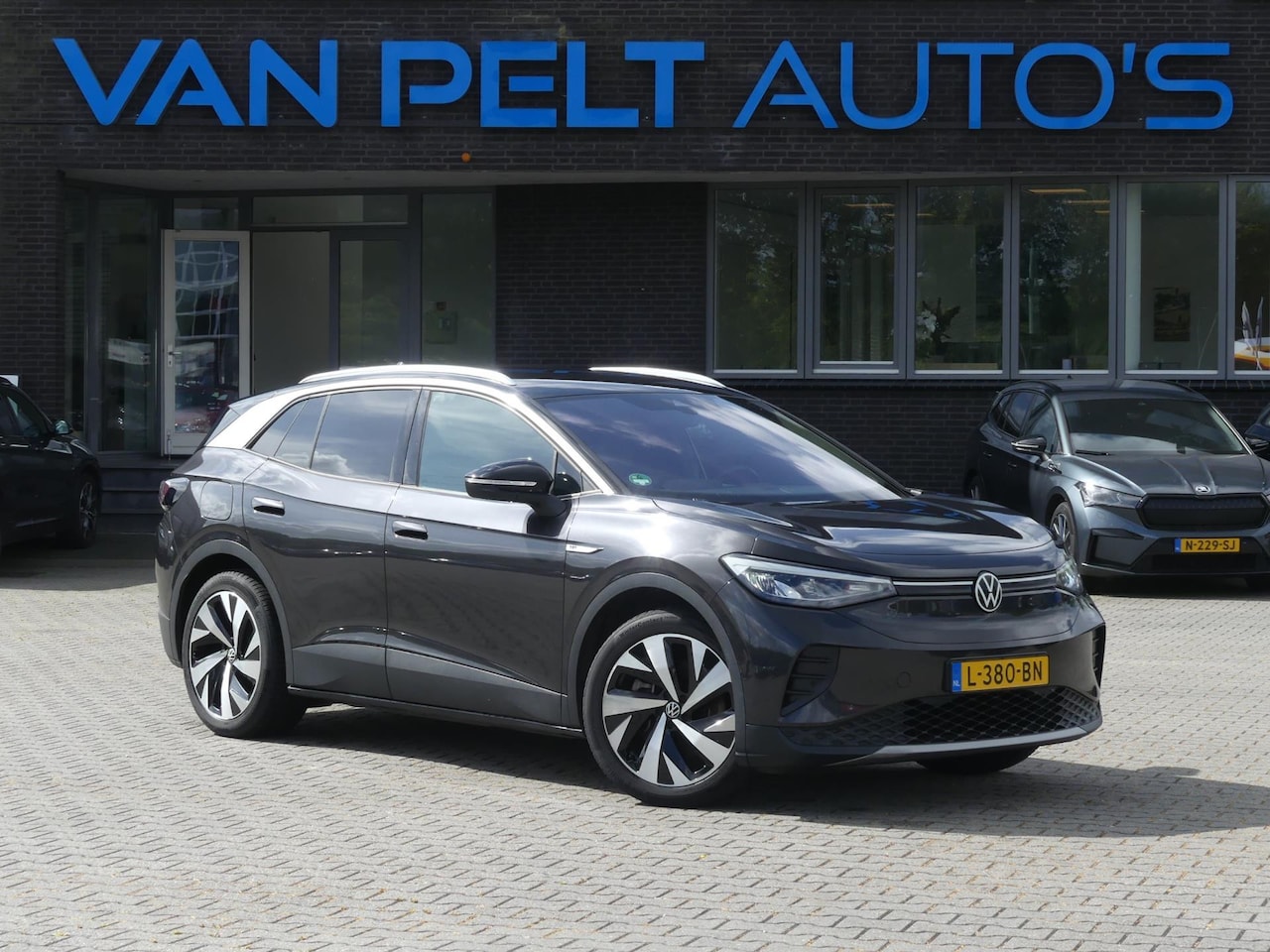 Volkswagen ID.4 - Max 77 kWh / Trekhaak / Stoelverwarming - AutoWereld.nl