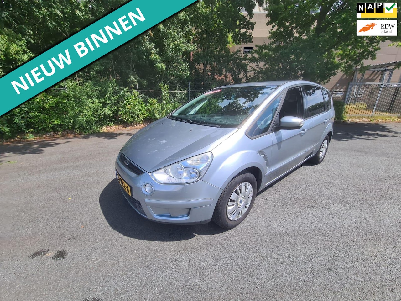 Ford S-Max - 2.0 Titanium 7p. LEUKE AUTO RIJDT EN SCHAKELT GOED - AutoWereld.nl