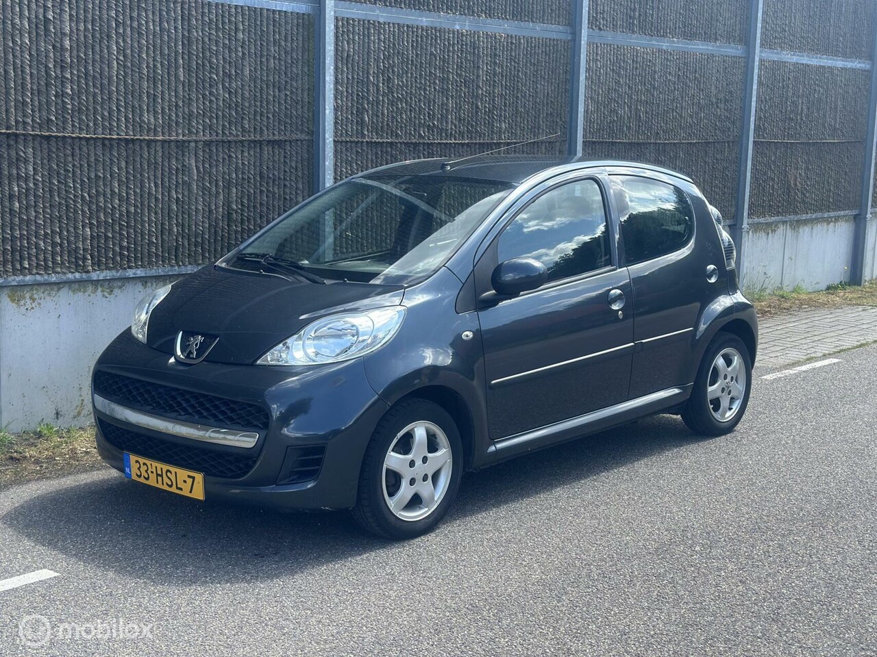 Peugeot 107 - 1.0-12V Sublime NAP/APK/5DEURS - AutoWereld.nl