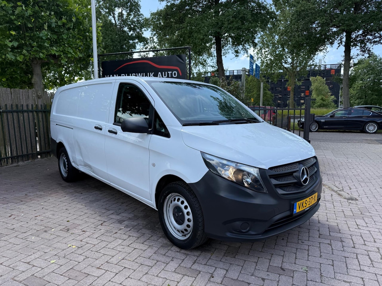 Mercedes-Benz eVito - EVito Extra Lang 41 kWh 12690 NETTO Camera Airco - AutoWereld.nl