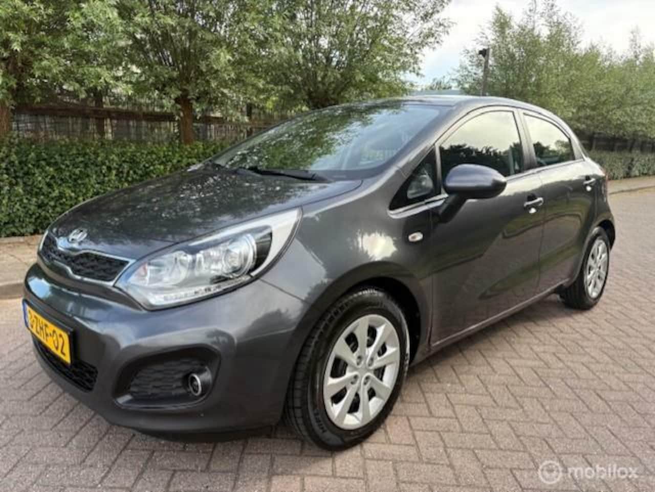 Kia Rio - 1.2 CVVT BusinessLine 1.2 CVVT BusinessLine - AutoWereld.nl