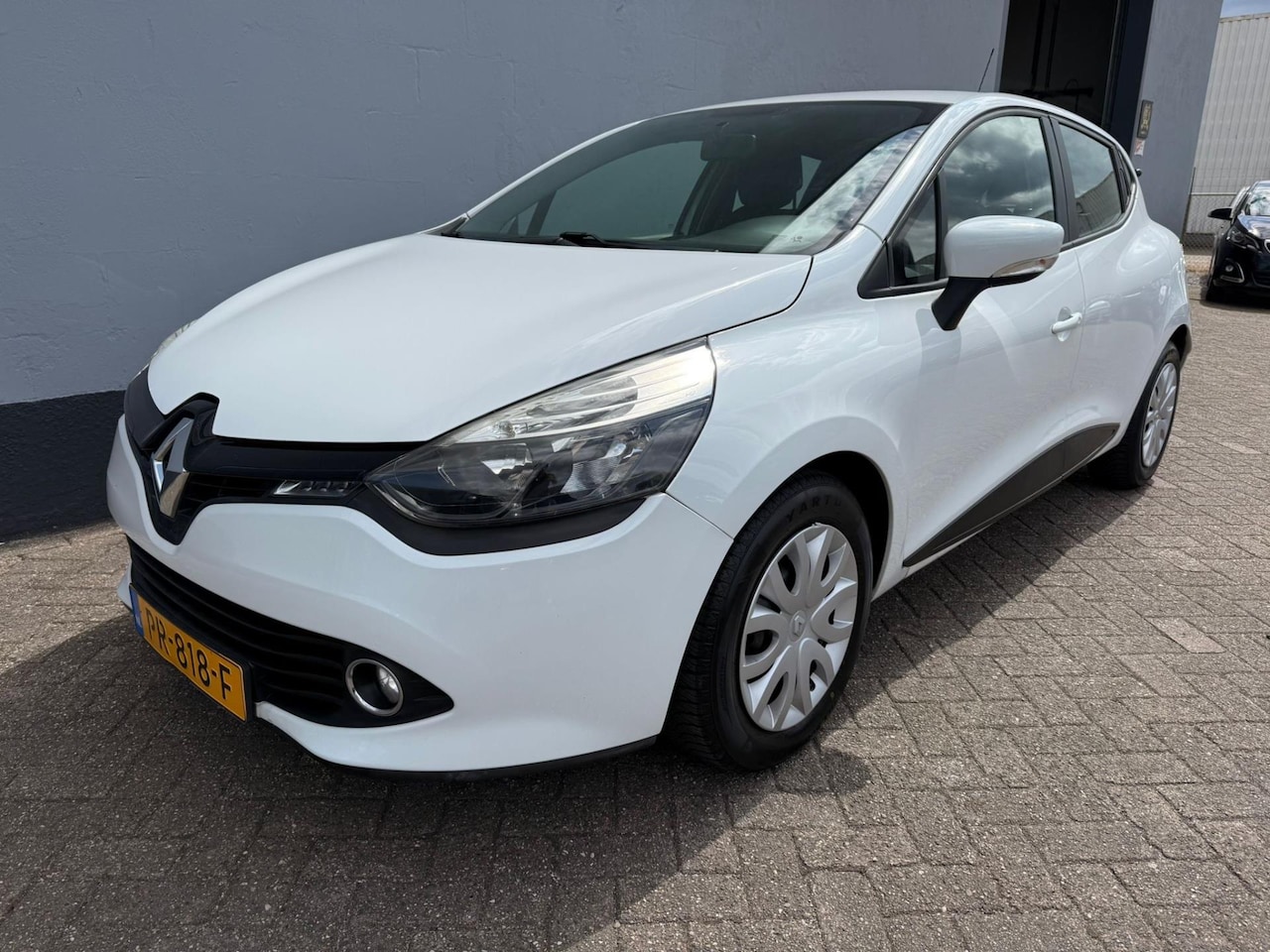 Renault Clio - 1.2 Night & Day - Navigatie - AutoWereld.nl