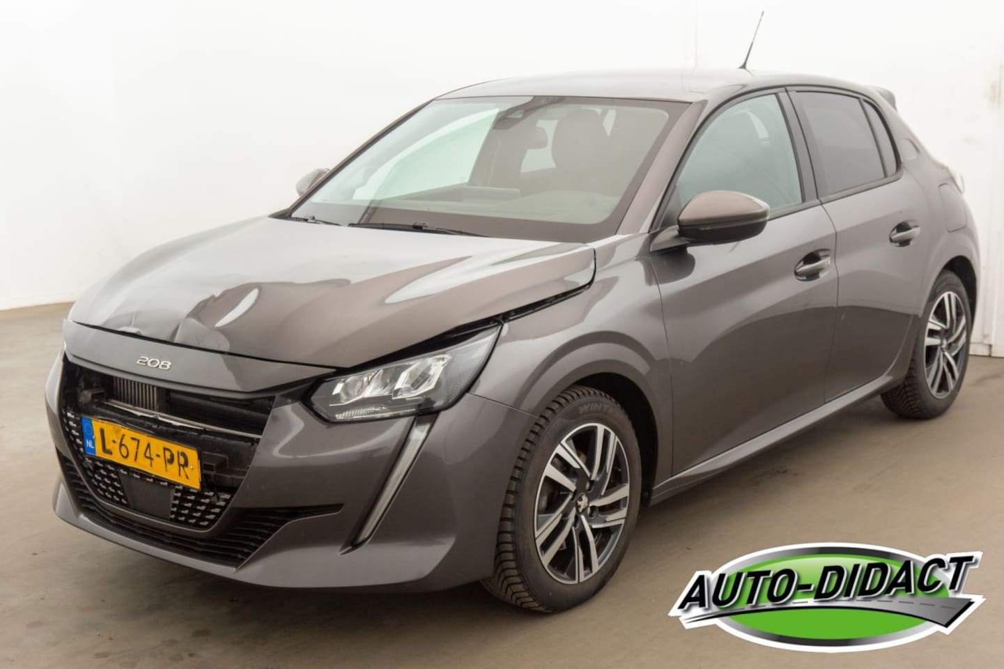 Peugeot 208 - 1.2 PureTech Automaat Blue Lease Allure - AutoWereld.nl