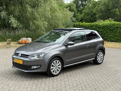Volkswagen Polo - 1.2 TSI Comfortline PANO I NL AUTO I 6 BAK I 105PK